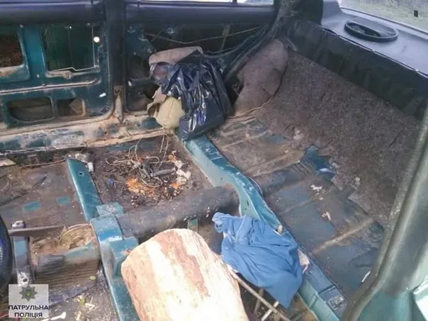 Патрульні затримали п'яного водія без документів — фото 5